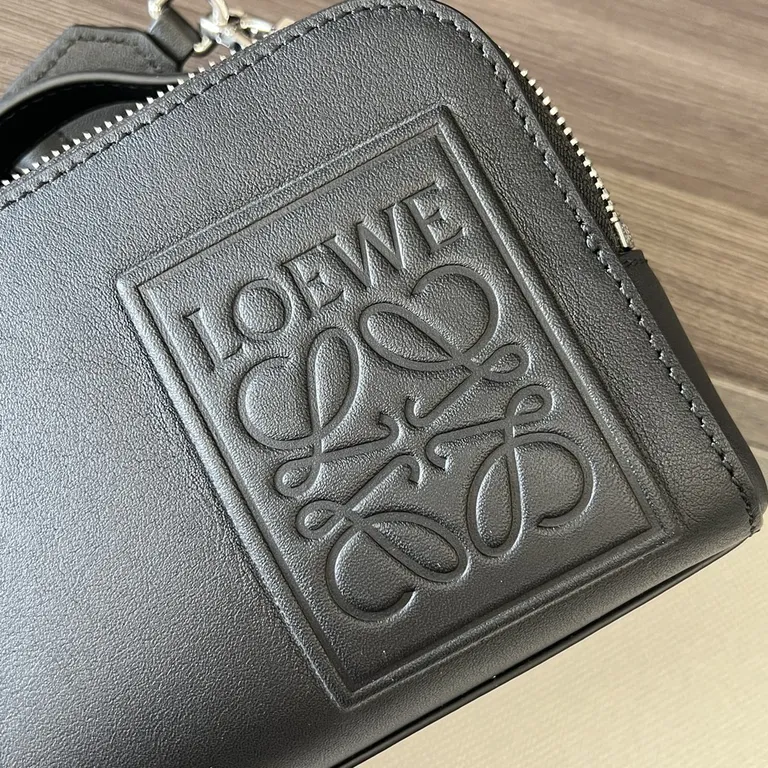 Loewe Bag 